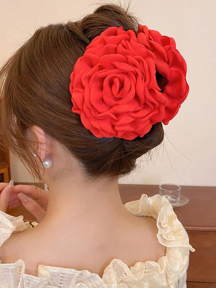 Flower Elegance Hair Clip - Image 2