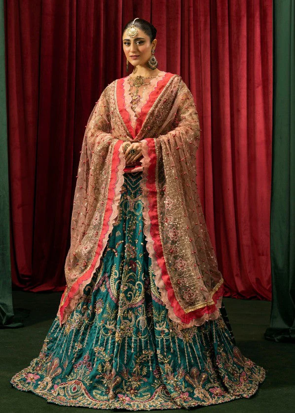 Heritage Bridal Mehndi Ensemble